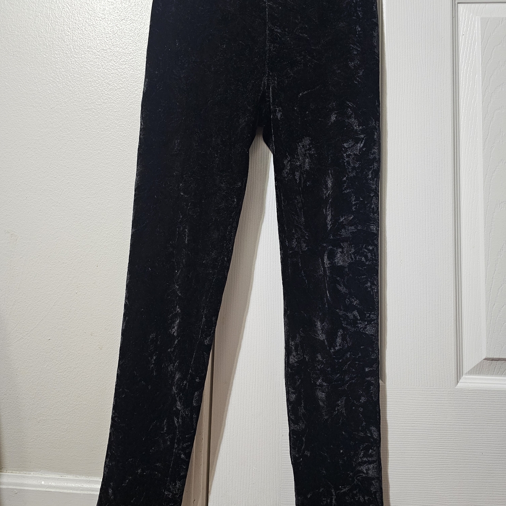 Elegant Black Velvet Women's Pants - Picture 6 of 7